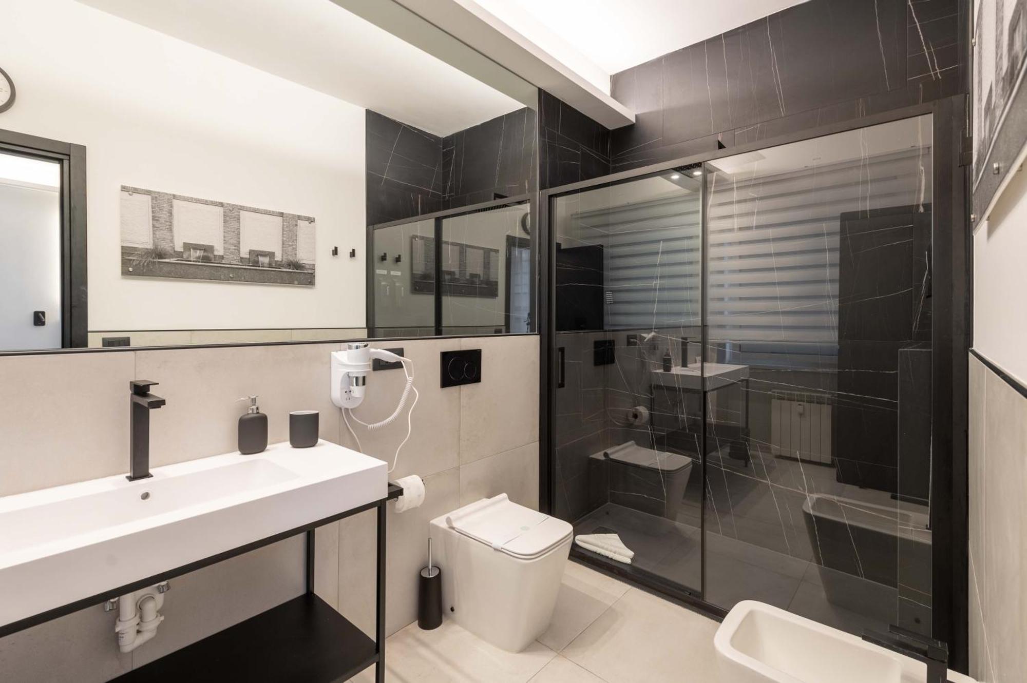 Roma Centro Cdr Luxury Suites 外观 照片
