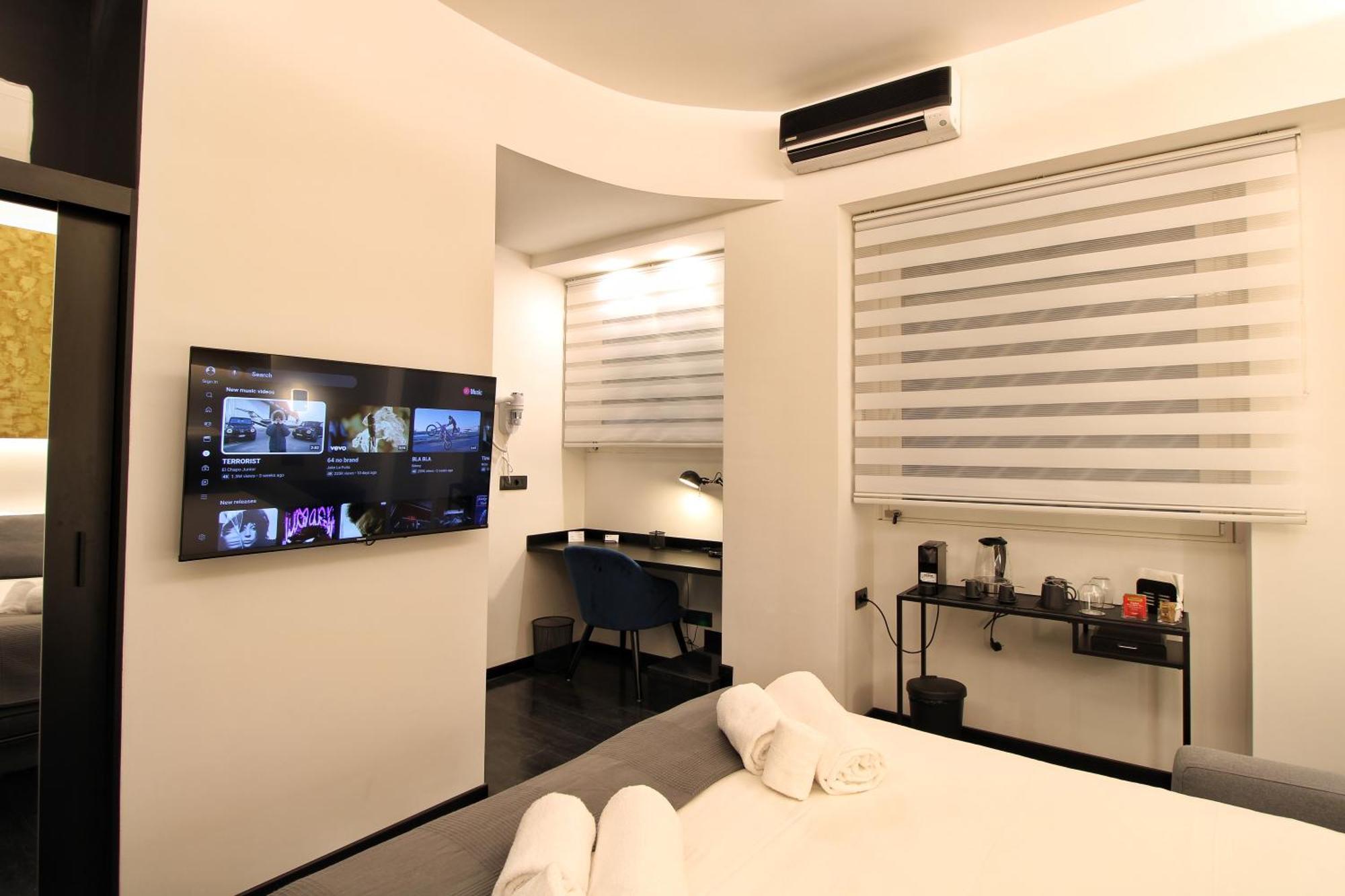 Roma Centro Cdr Luxury Suites 外观 照片